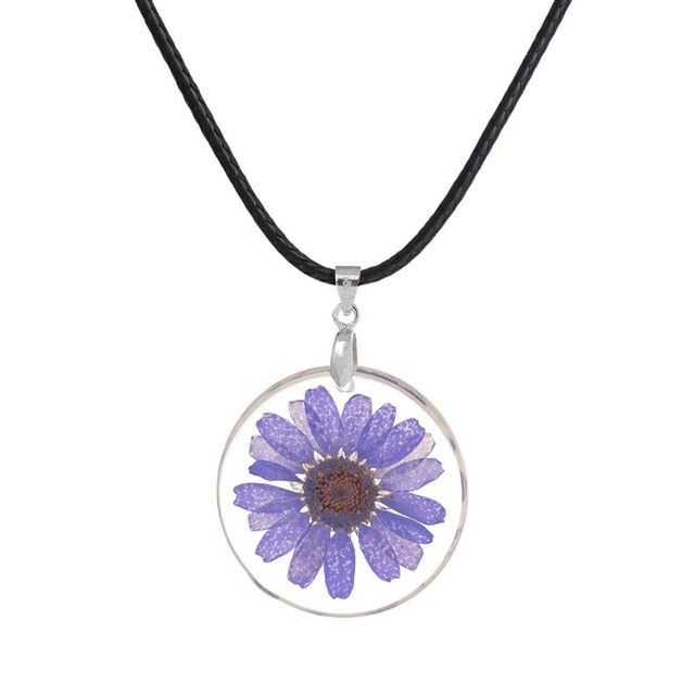 Transparent Resin Dried Flower Daisy Necklace